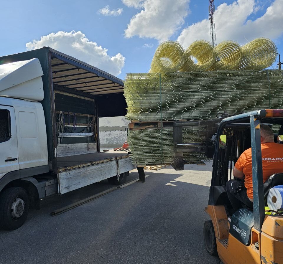 5956053620535444076 (1)